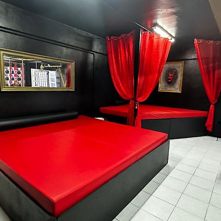Paradise Resort - Fkk Swinger & Nudist Couples Only Maspalomas  Bagian luar foto