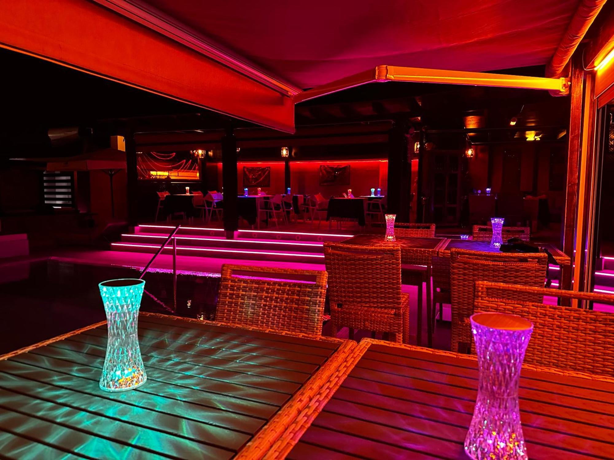 Paradise Resort - Fkk Swinger & Nudist Couples Only Maspalomas  Bagian luar foto