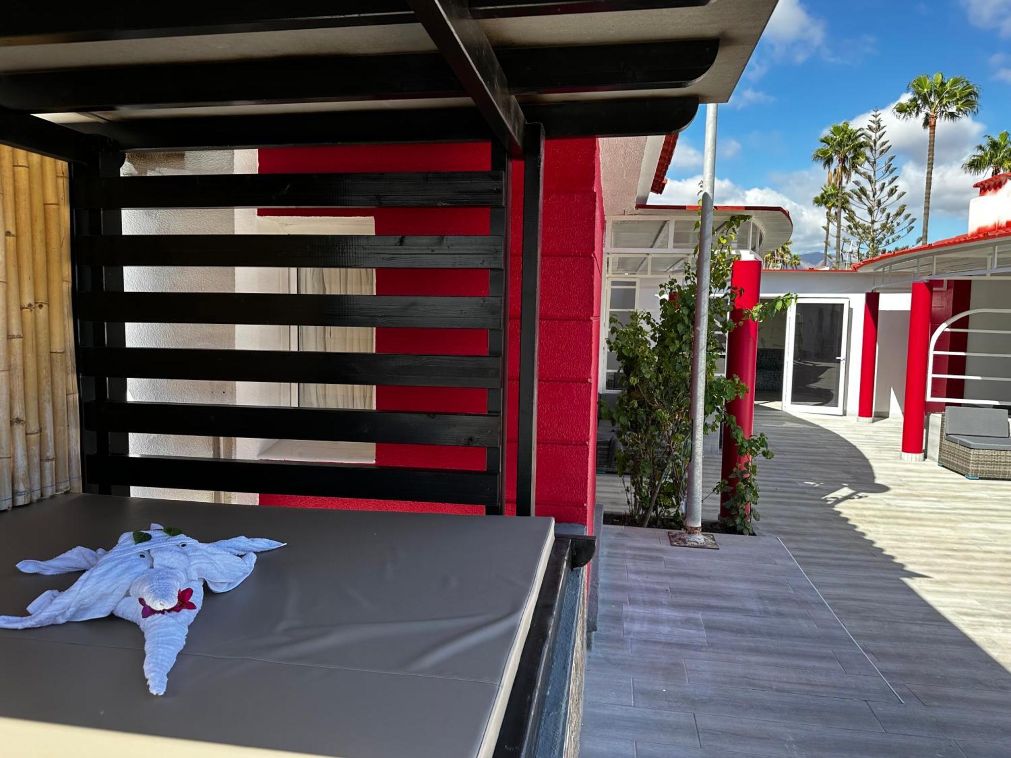 Paradise Resort - Fkk Swinger & Nudist Couples Only Maspalomas  Bagian luar foto